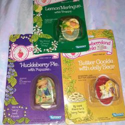 3 Strawberry Shortcake Miniatures Kenner 1982 Scented Action Figures SEALED Vintage  $40