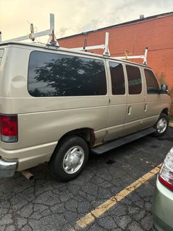 2009 Ford E-Series Van