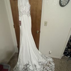 New With Tag New Used Wedding Dress 