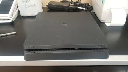 Ps4 slim