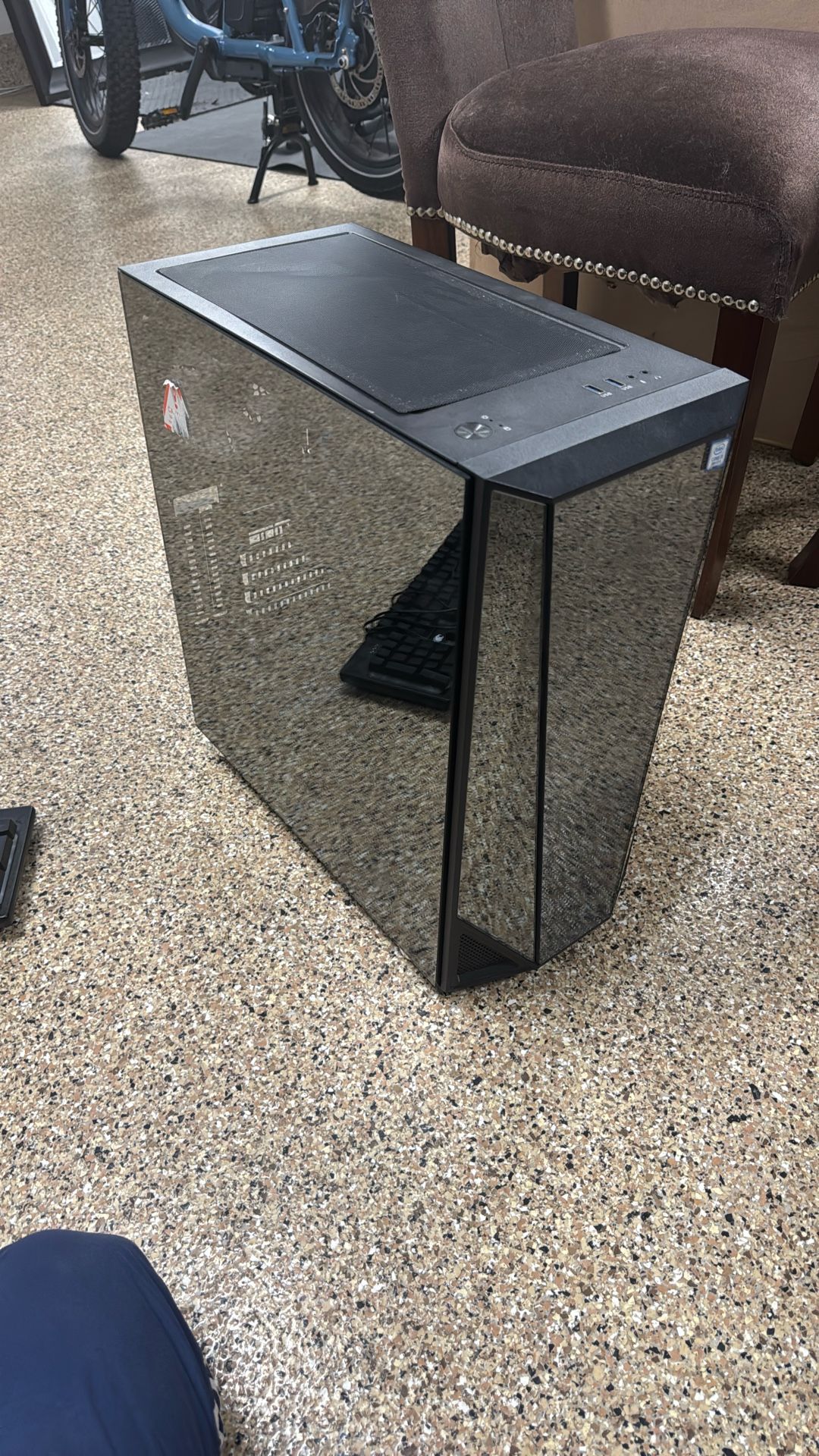Ibuypower Pc With Ibuypower Keyboard