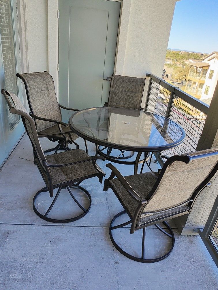 Patio Set With 4 Chairs