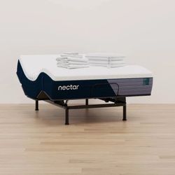 Like New Nectar Premier Comfort Hybrid Mattress & Adjustable Bed Base