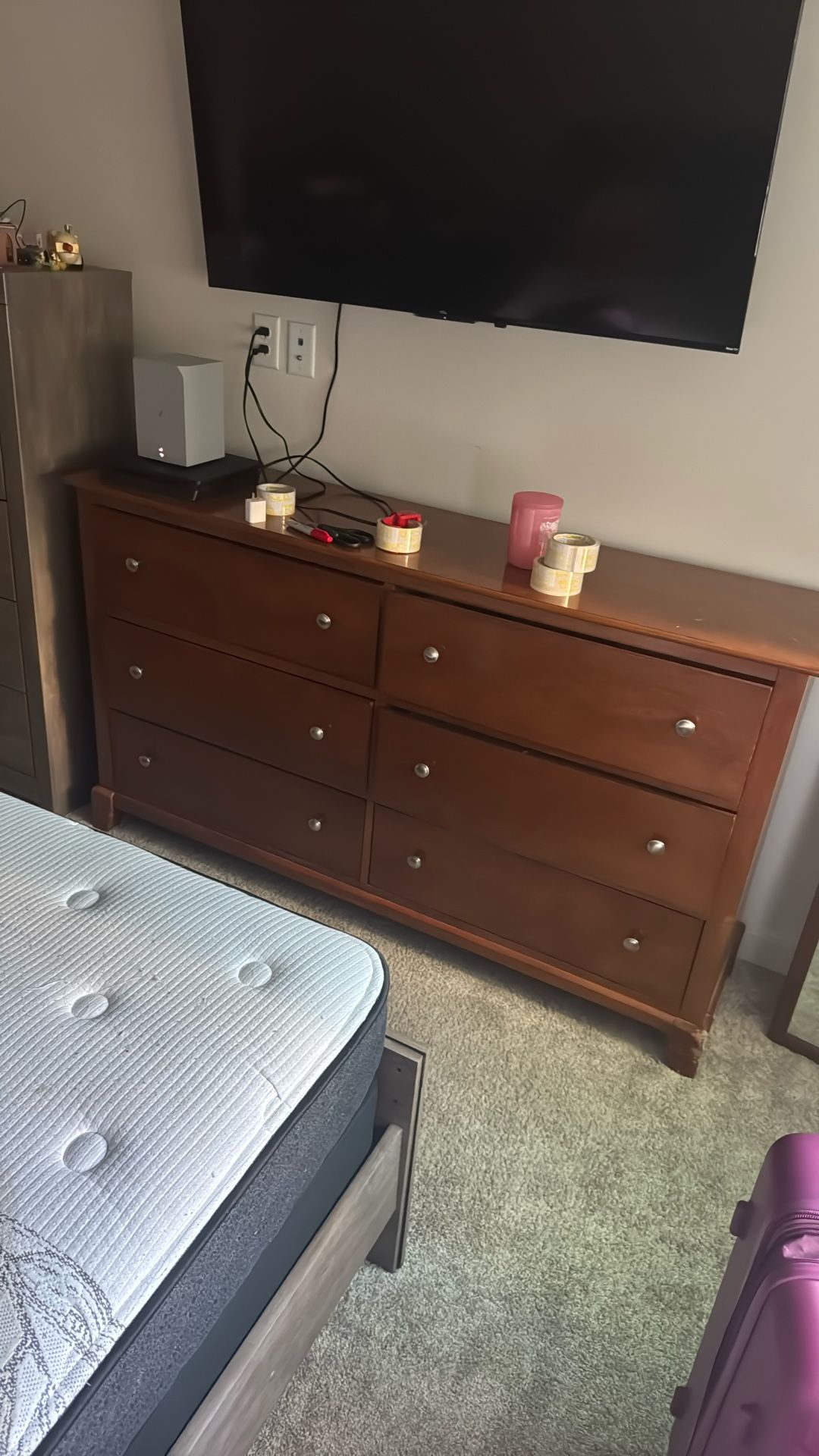 Large Dresser ( NEED GONE )‼️asap Today Pick Up Only