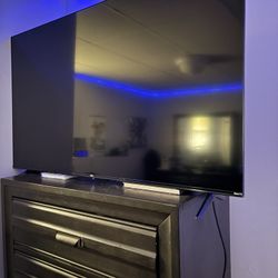50 inch 4k 60hz TCL Roku Tv