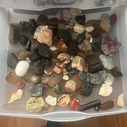 Crystals/stones