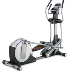 NordicTrack E7.1 Elliptical Trainer With Spacesaver Design