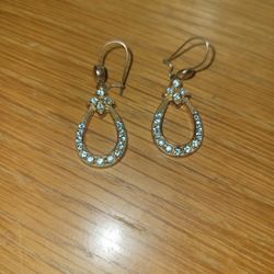 Vintage Gold-Tone Blue Crystal Teardrop Dangle Earrings