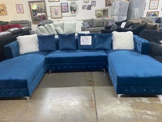 Sectional blue color