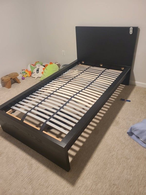 IKEA Malm Bed- Twin Size, FREE