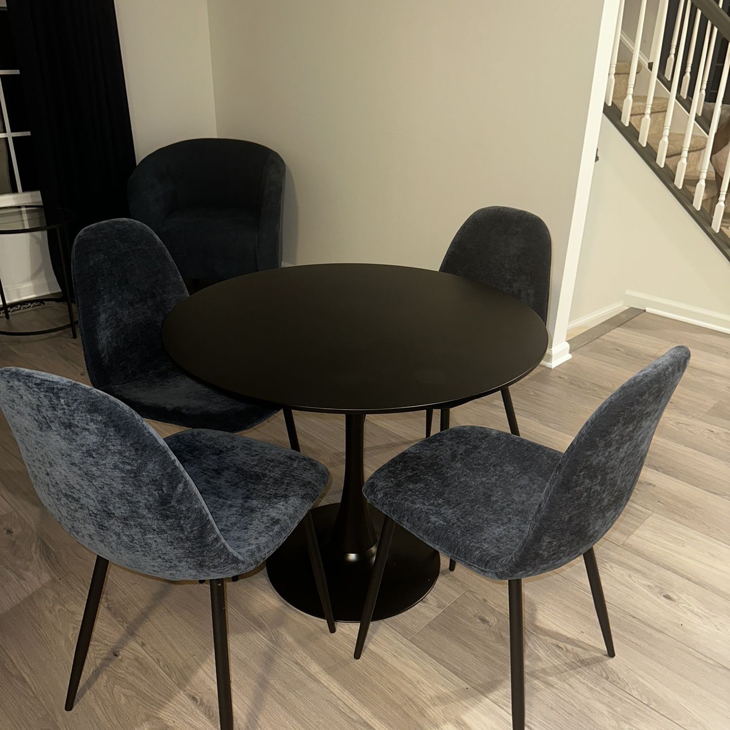 Brand New Table And 4 Chairs 