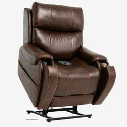Pride VivaLift Atlas Plus 2 Power Lift Recliner | Badlands Walnut | Basically New | Premium Mobility Chair