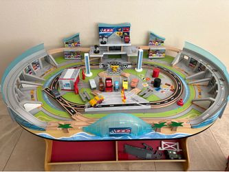 Kidkraft Disney Pixar Cars 3 Florida Internationalspeedway Table Racetrack