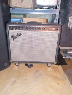 Fender Performer 650