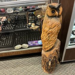 Bongo Love Owl Wood Chainsaw Carving