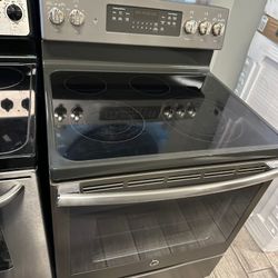 Ge Slate electric stove with warranty