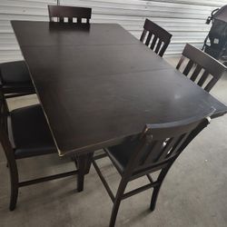 Dinning Table 