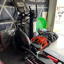 Sole E25 Elliptical Machine 