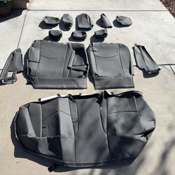 Prius Seat Covers Complete Set Minus The Front Seats 
