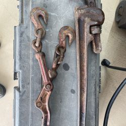 24” Rigid Pipe Wrench & Lebus 7-1 load binder