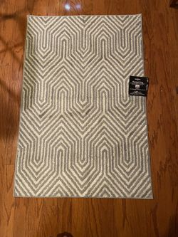 30X40 Accent Rug
