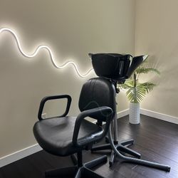 Shampoo Chair And Shampoo Bowl 