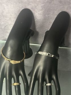 Gold plated tarnish free never fade Bangle and ring size 7,9