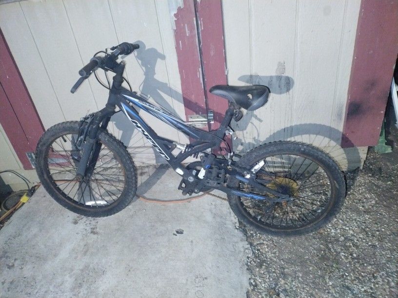 Hyper shocker 20" Bike