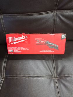 Milwaukee M12 Copper Tubing Cutter (Tool-Only)