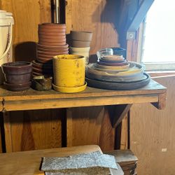 Assorted Ceramic Pots 