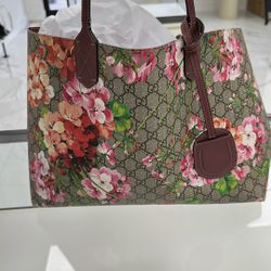 Gucci Handbag Reversible GG