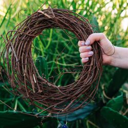 12" Grapevine Wreath NEW (QTY 5)