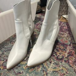 White Boot Steve Madden