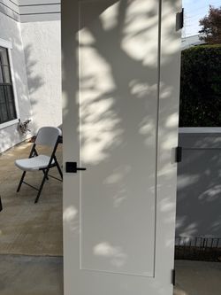 Door 🚪 28” inches