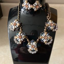 Vintage Style Costume Statement Necklace And Earring Set