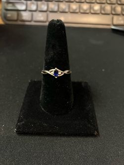 14k gold ring #111817-1 MJ