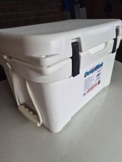 Deep blue ice cooler 120 obo