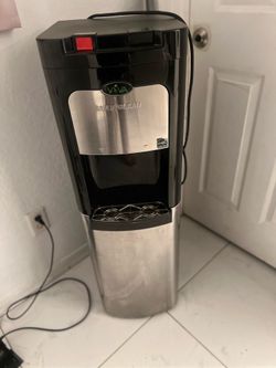 Water dispenser