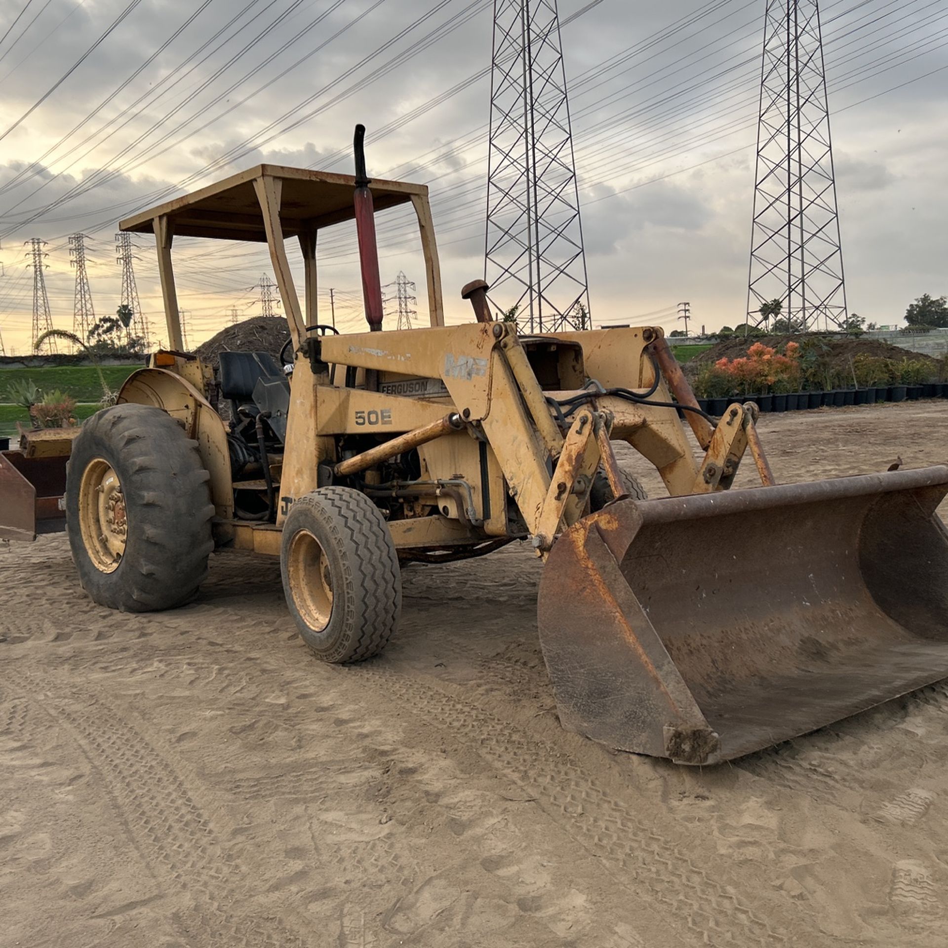 Tractor