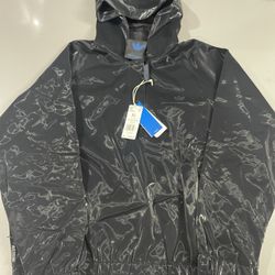 ADIDAS BLUE VERSION HIGH SHINE HALFZIP GENDER NEUTRAL UNISEX  HOODIE HN0999 (XL).    Brand new 100% authentic! Check out photos for further details an