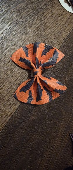 HANDMADE HAIR BOWS