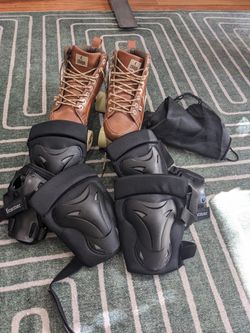 Chaya Roller Skates with Knee Pads Bundle