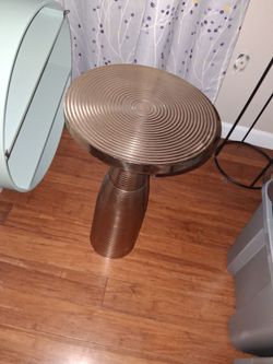Decorative lamp stand or side table