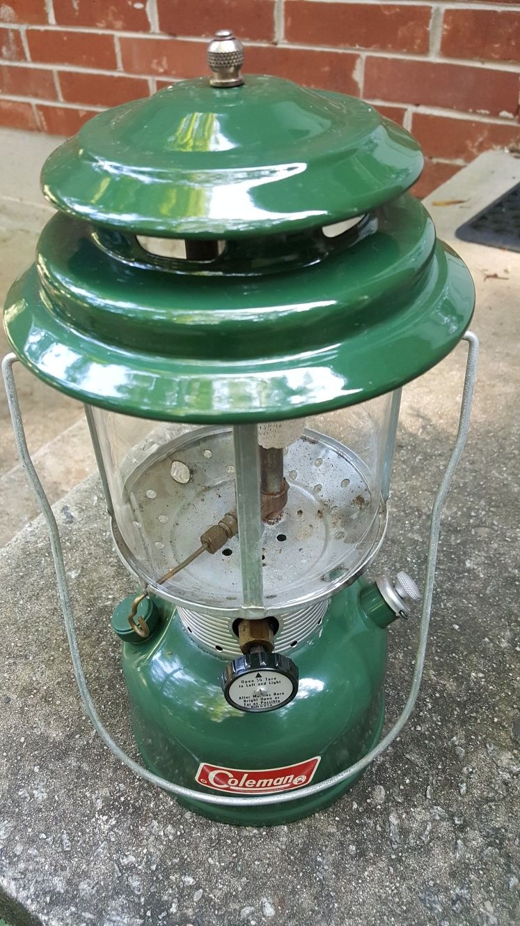 Coleman 2 mantle lantern