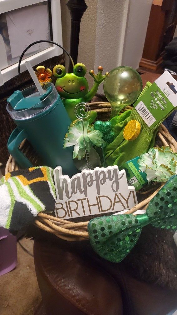 St Patrick's Day Gift Basket