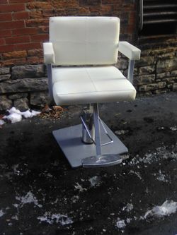 Salon Styling Barber Spa Adjustable Chair