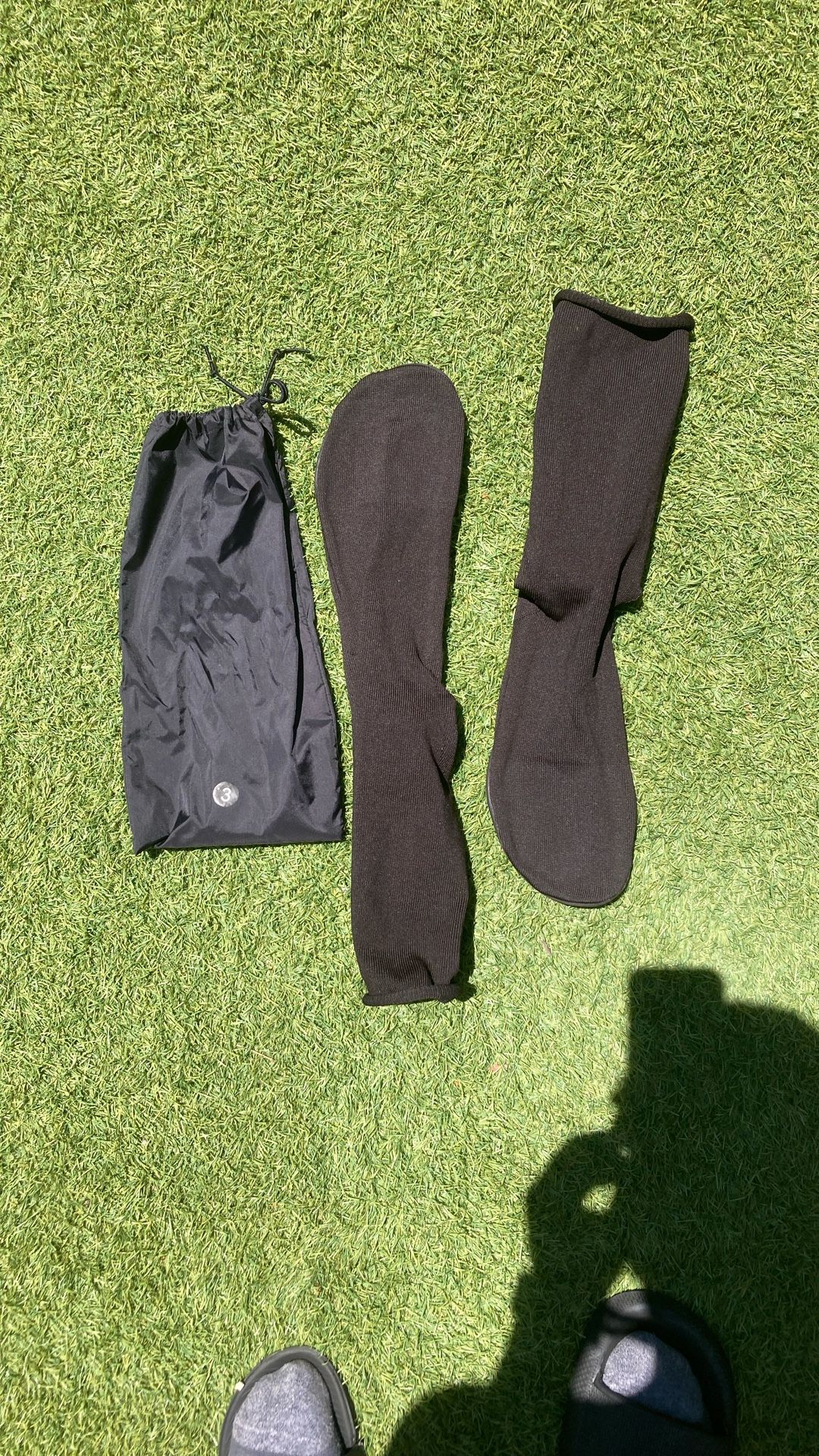 YZY PODS- KANYE WEST YZY PODS SIZE 11-13