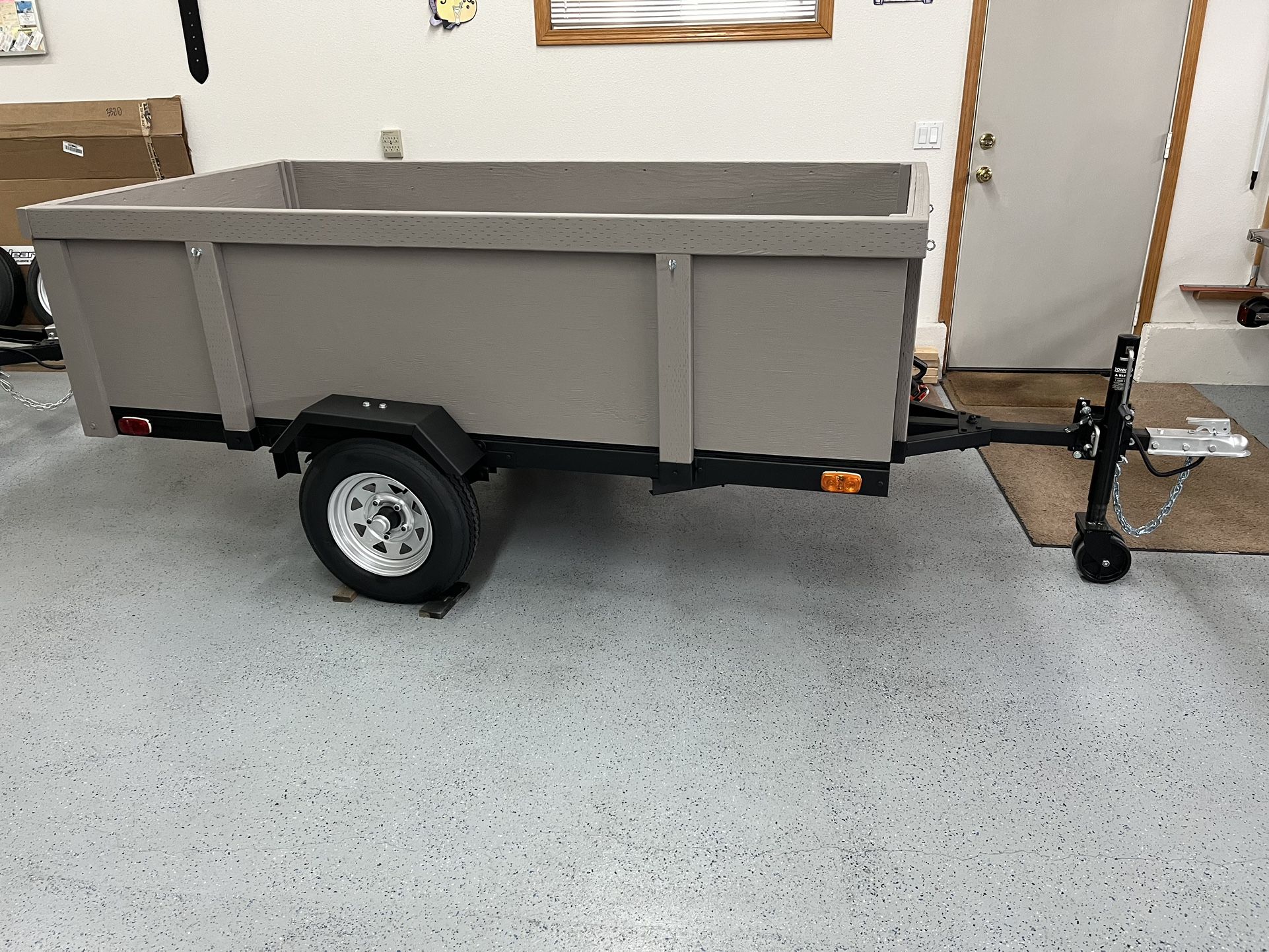 4x8 Utility Trailer - Nice 