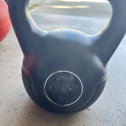 15lb Cap kettlebell