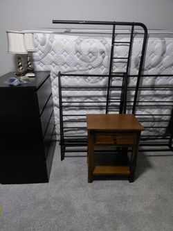 Queen Bedroom Ser